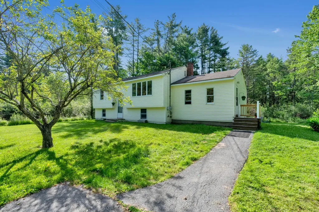 41 Mclellan Road Gorham ME 04038