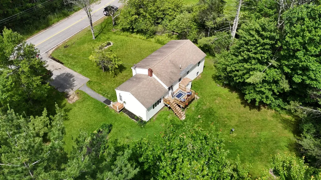 41 Mclellan Road Gorham ME 04038