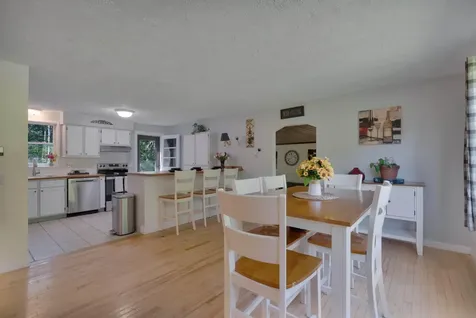 41 Mclellan Road Gorham ME 04038