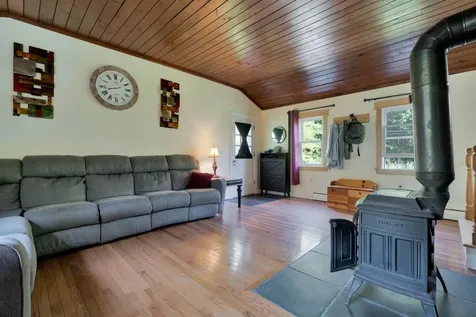 41 Mclellan Road Gorham ME 04038