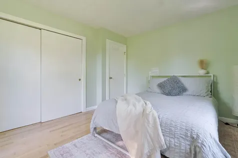 41 Mclellan Road Gorham ME 04038