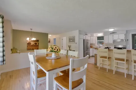 41 Mclellan Road Gorham ME 04038