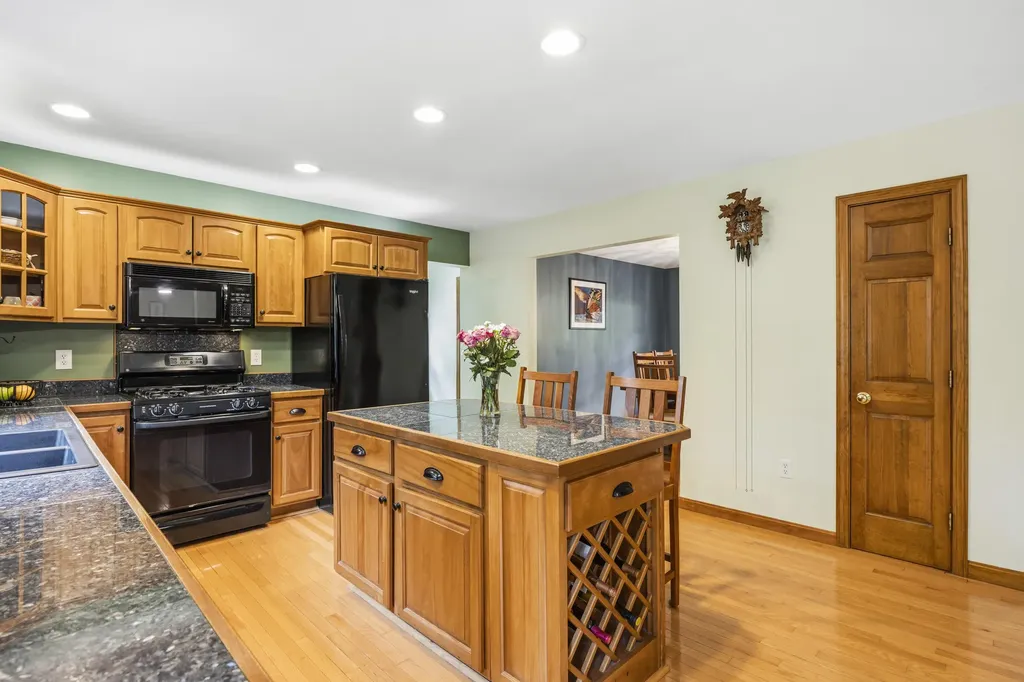 20 Ambrose Circle Gray ME 04039
