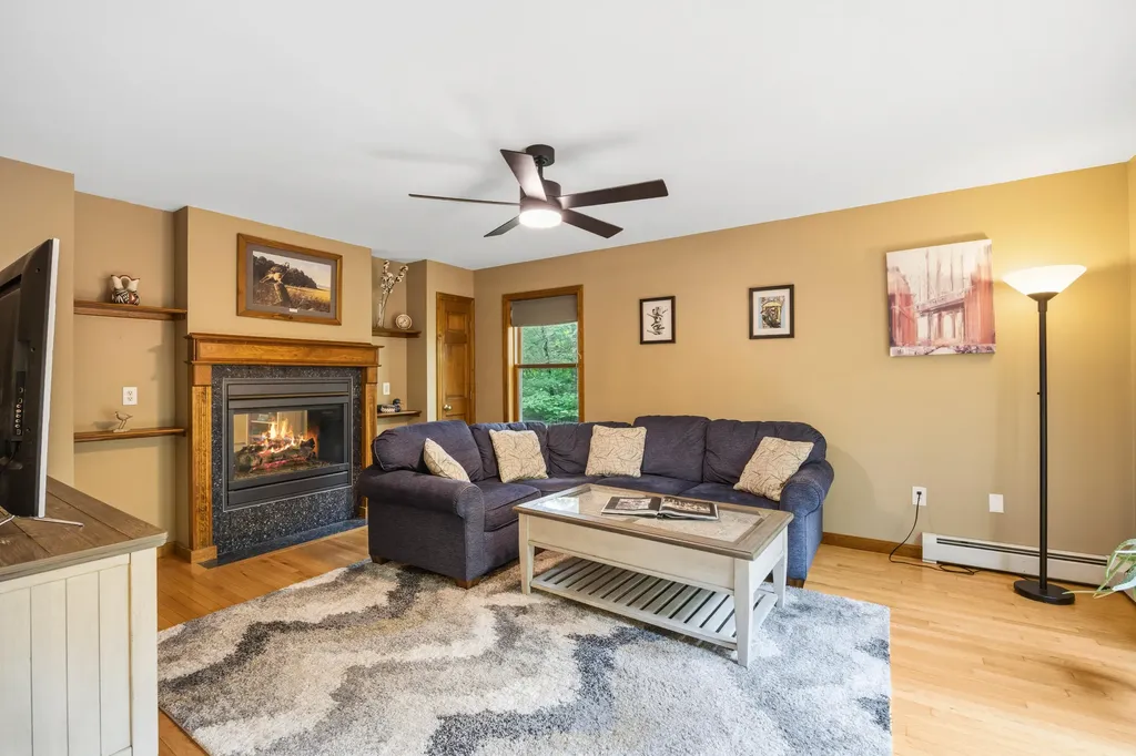 20 Ambrose Circle Gray ME 04039