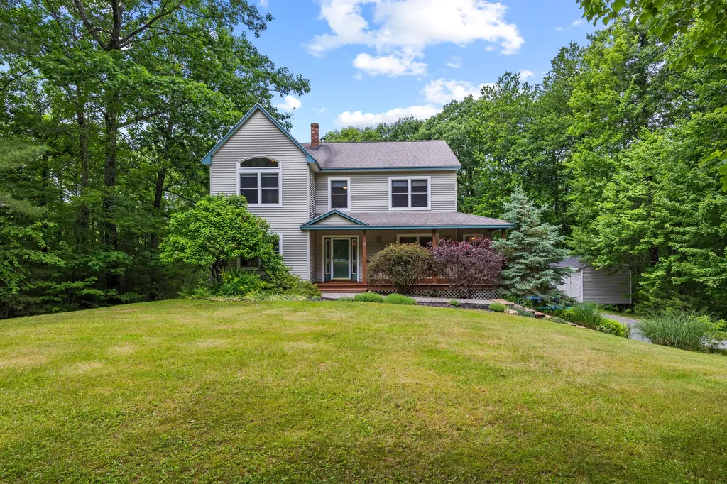20 Ambrose Circle Gray ME 04039