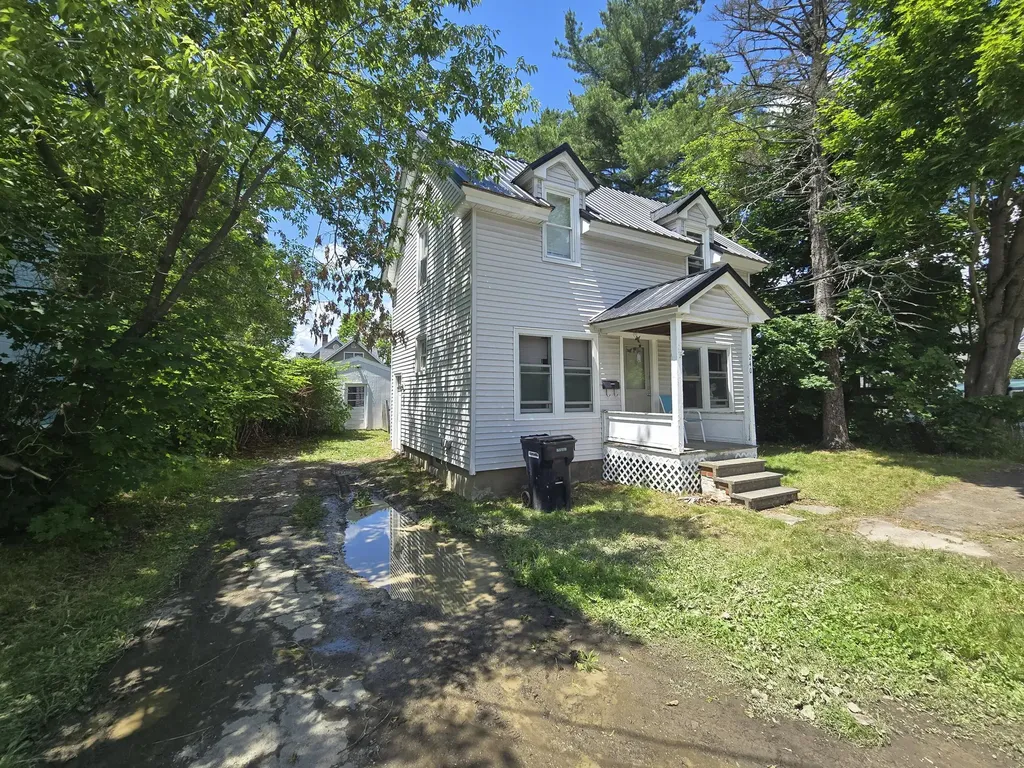 Bangor ME, 240 Palm Street