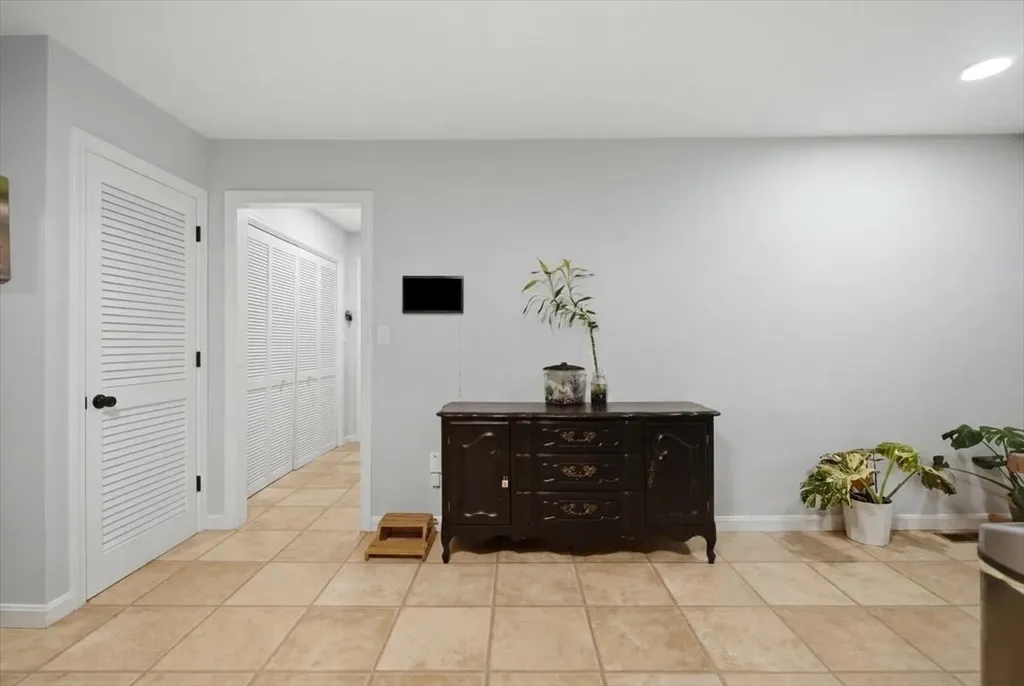 78 Mary Lane Oakland ME 04963