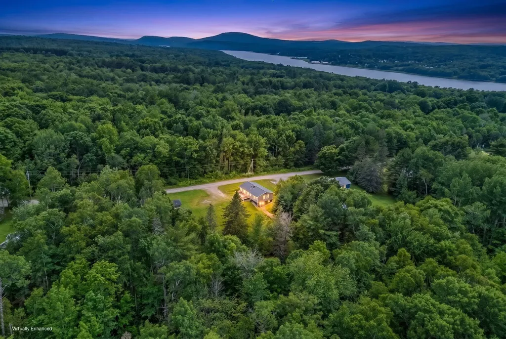 52 Lee Street Bucksport ME 04416