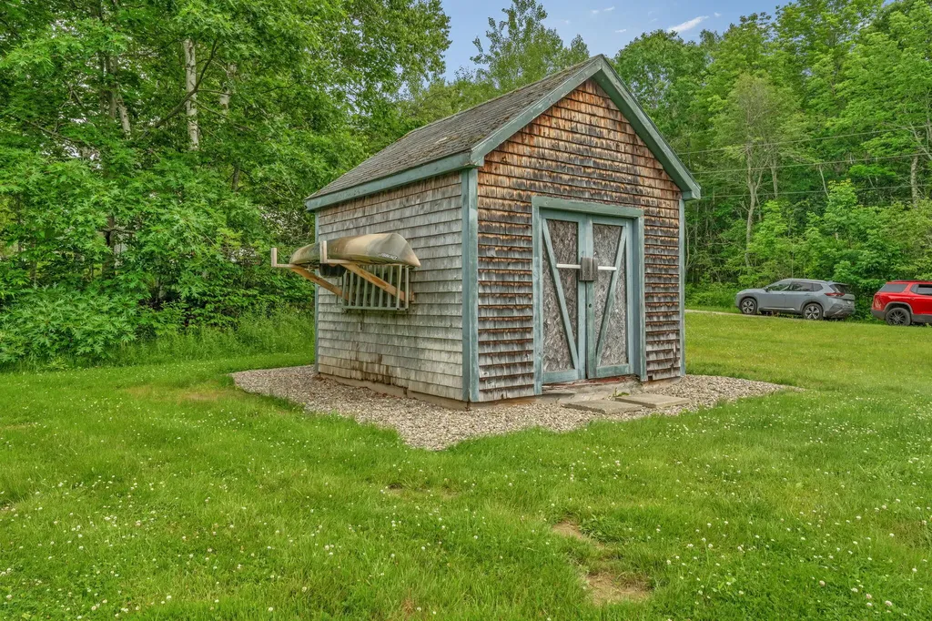 52 Lee Street Bucksport ME 04416