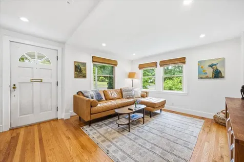 418 Auburn Street Portland ME 04103
