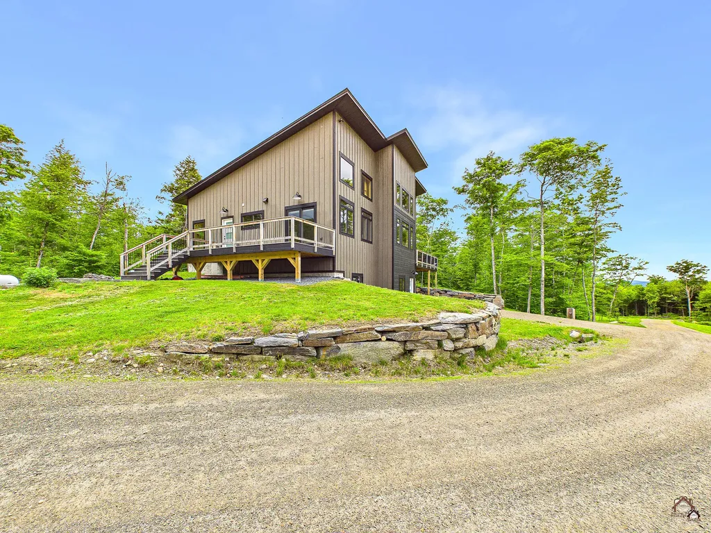 49 Final Drive Kingfield ME 04947