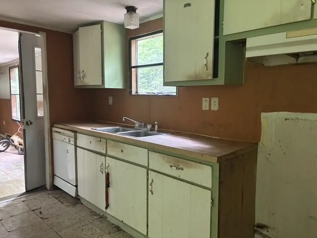 68 George Thomas Road New Sharon ME 04955