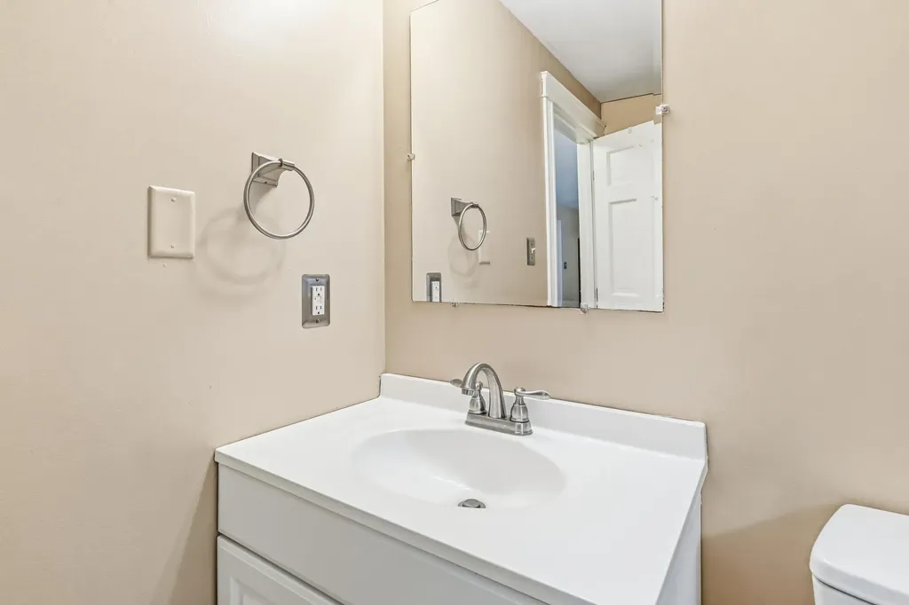 32 Pennymeadow Walk Wells ME 04090