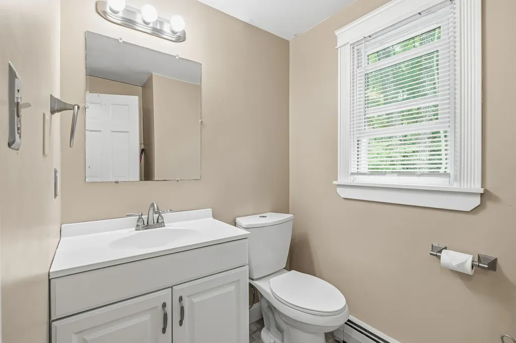 32 Pennymeadow Walk Wells ME 04090