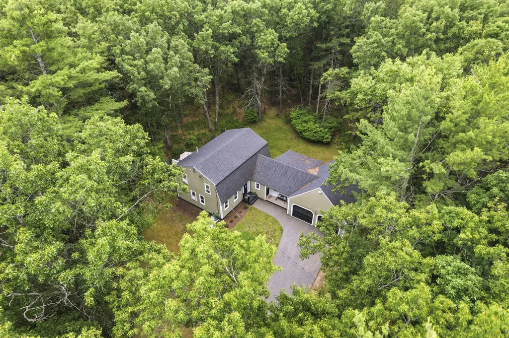 32 Pennymeadow Walk Wells ME 04090