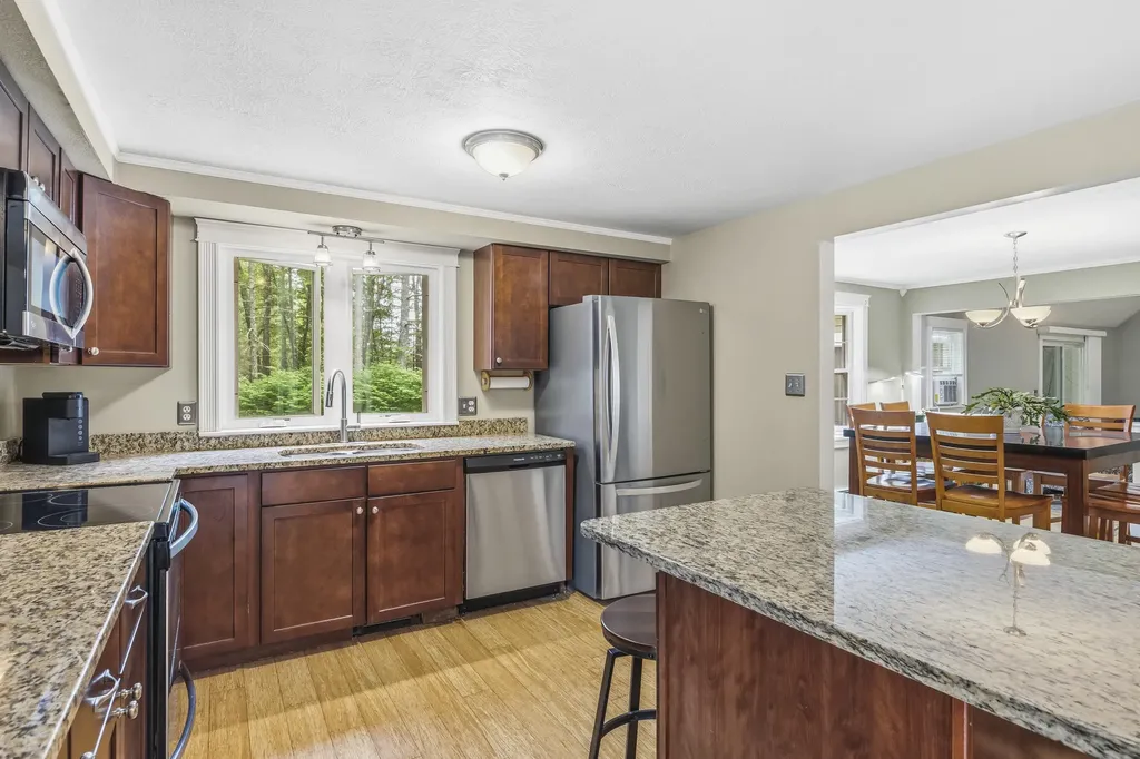 32 Pennymeadow Walk Wells ME 04090