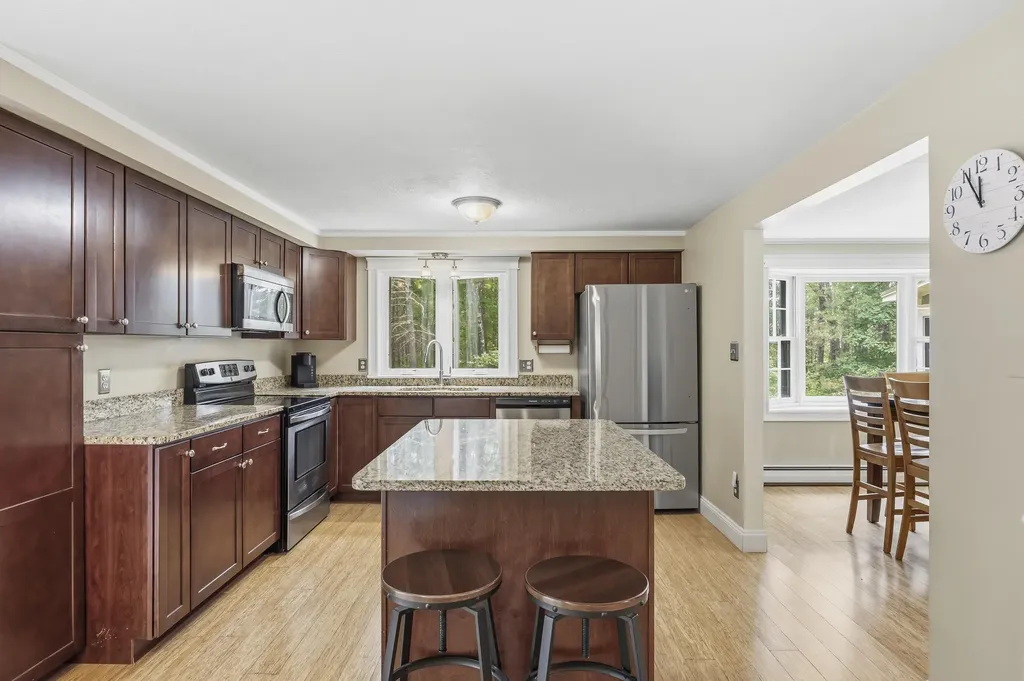 32 Pennymeadow Walk Wells ME 04090