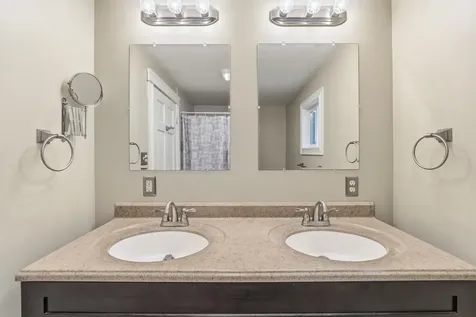 32 Pennymeadow Walk Wells ME 04090