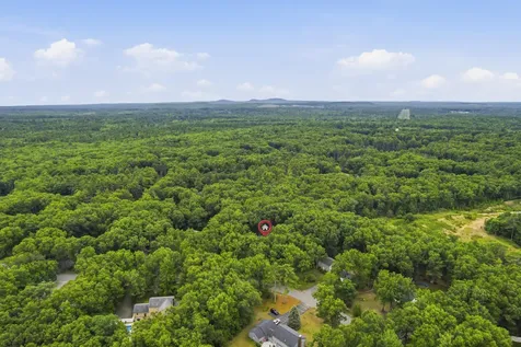 32 Pennymeadow Walk Wells ME 04090