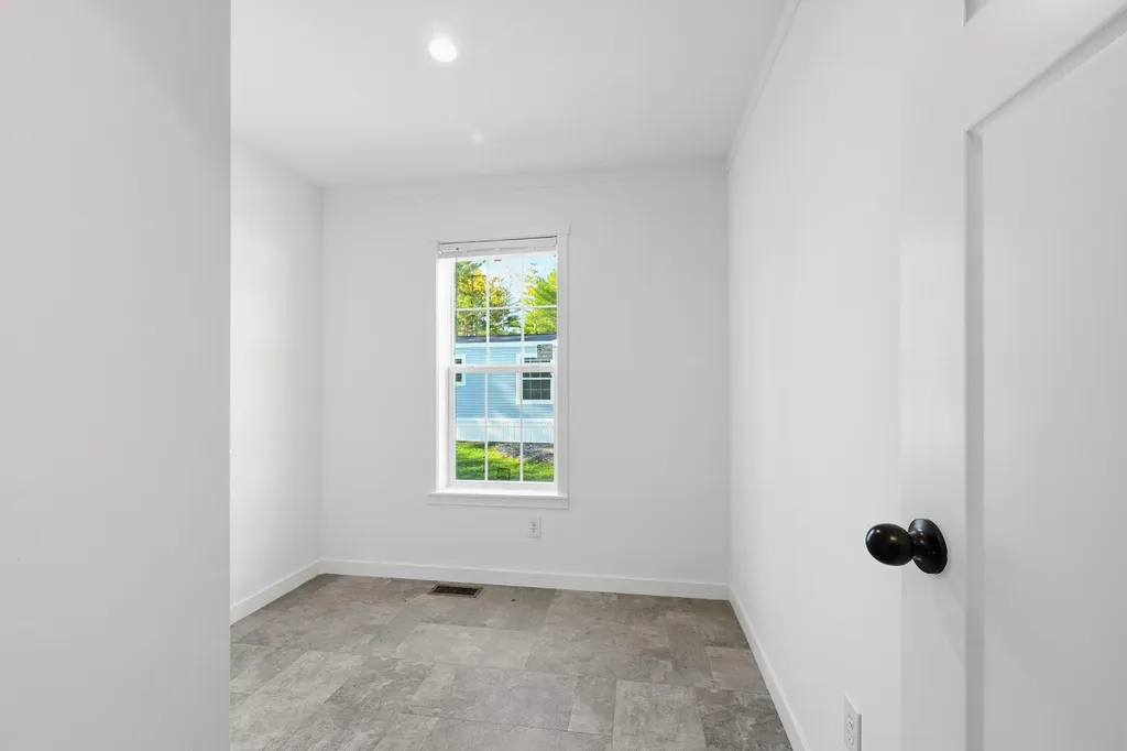 4 Valerie Lane Waterville ME 04901