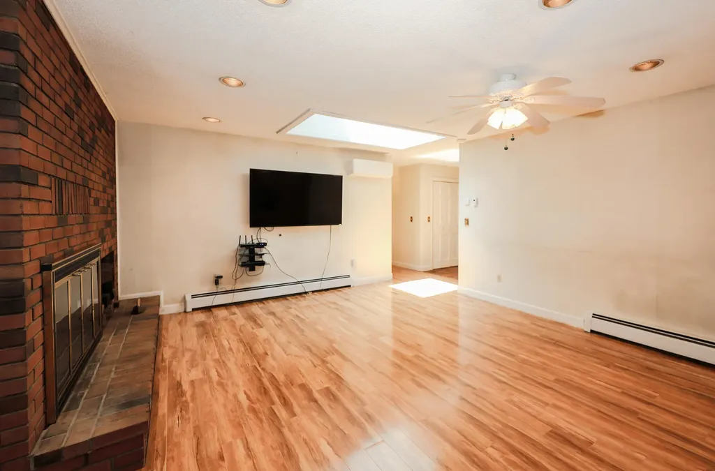 29 Rosewood Circle Kennebunk ME 04043