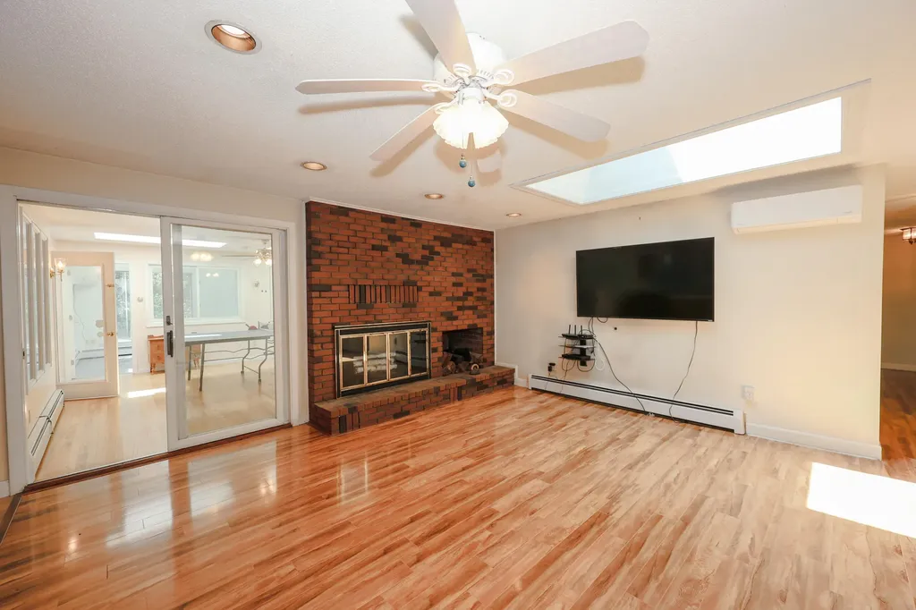 29 Rosewood Circle Kennebunk ME 04043