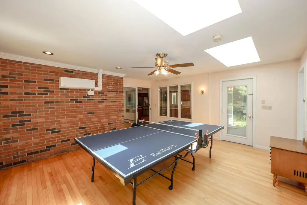 29 Rosewood Circle Kennebunk ME 04043