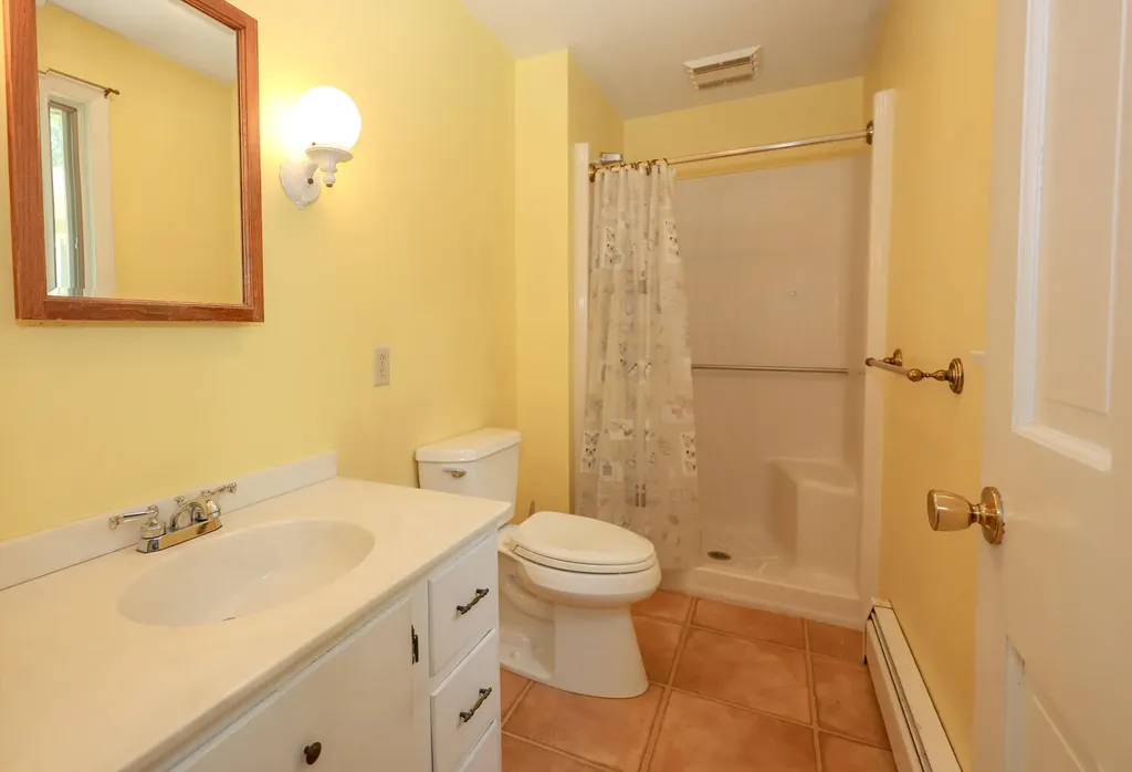 29 Rosewood Circle Kennebunk ME 04043