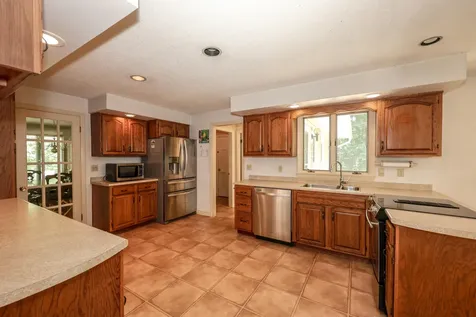 29 Rosewood Circle Kennebunk ME 04043