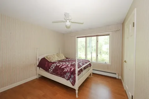29 Rosewood Circle Kennebunk ME 04043