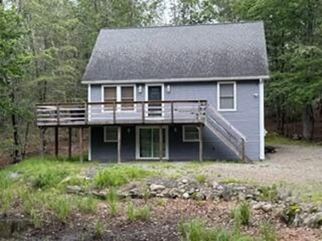 6 Blueberry Lane Frye Island ME 04071
