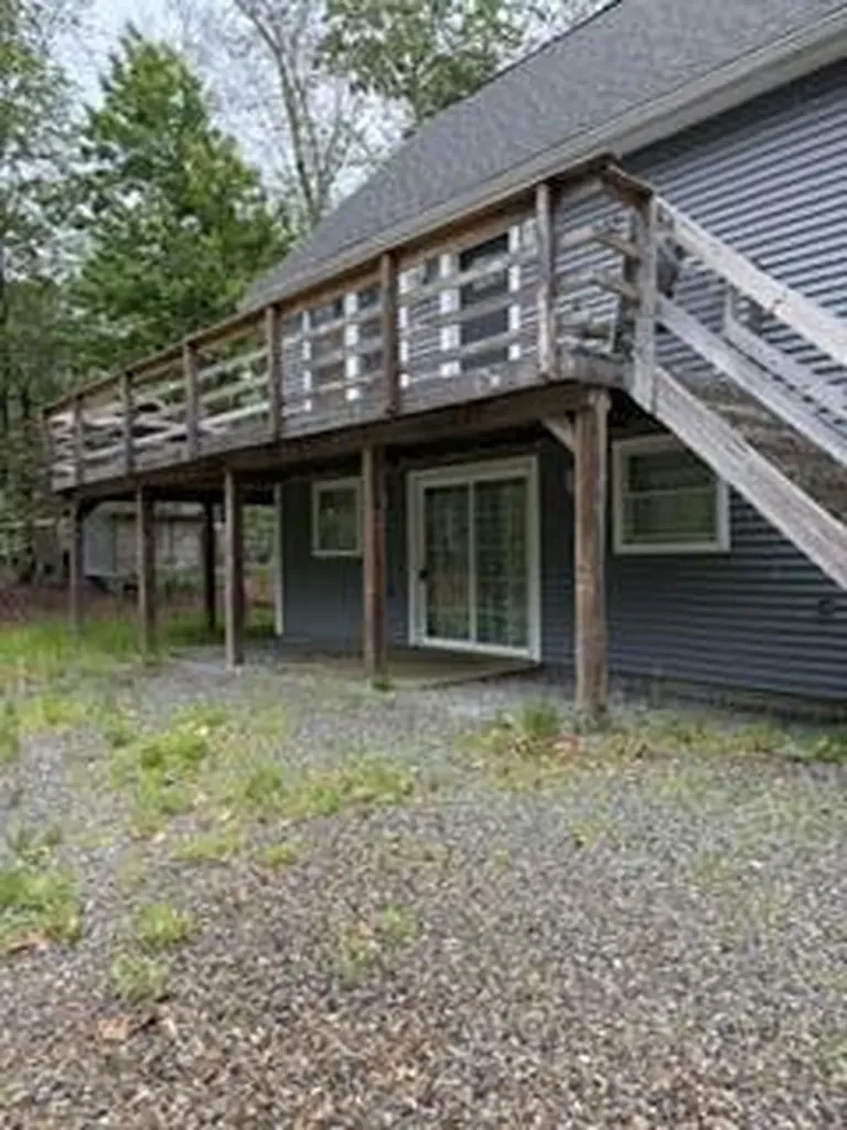 6 Blueberry Lane Frye Island ME 04071