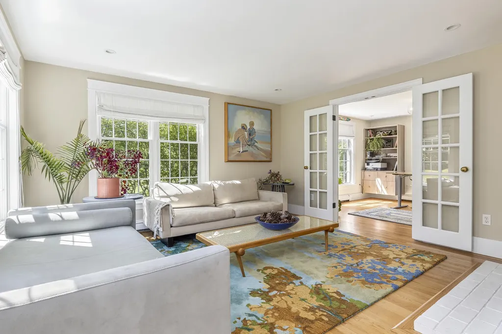 22 Schooner Ridge Road Cumberland ME 04110