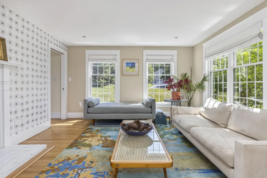 22 Schooner Ridge Road Cumberland ME 04110