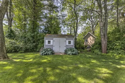 22 Schooner Ridge Road Cumberland ME 04110