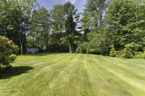 22 Schooner Ridge Road Cumberland ME 04110