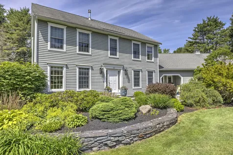 22 Schooner Ridge Road Cumberland ME 04110