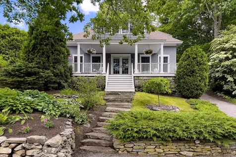 195 Beauchamp Point Road Rockport ME 04856