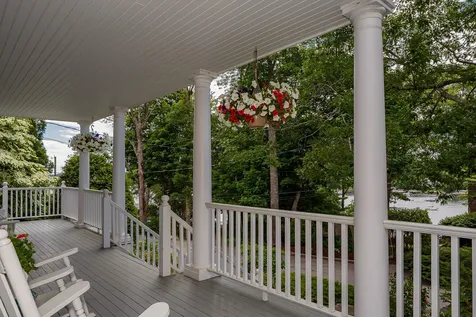 195 Beauchamp Point Road Rockport ME 04856