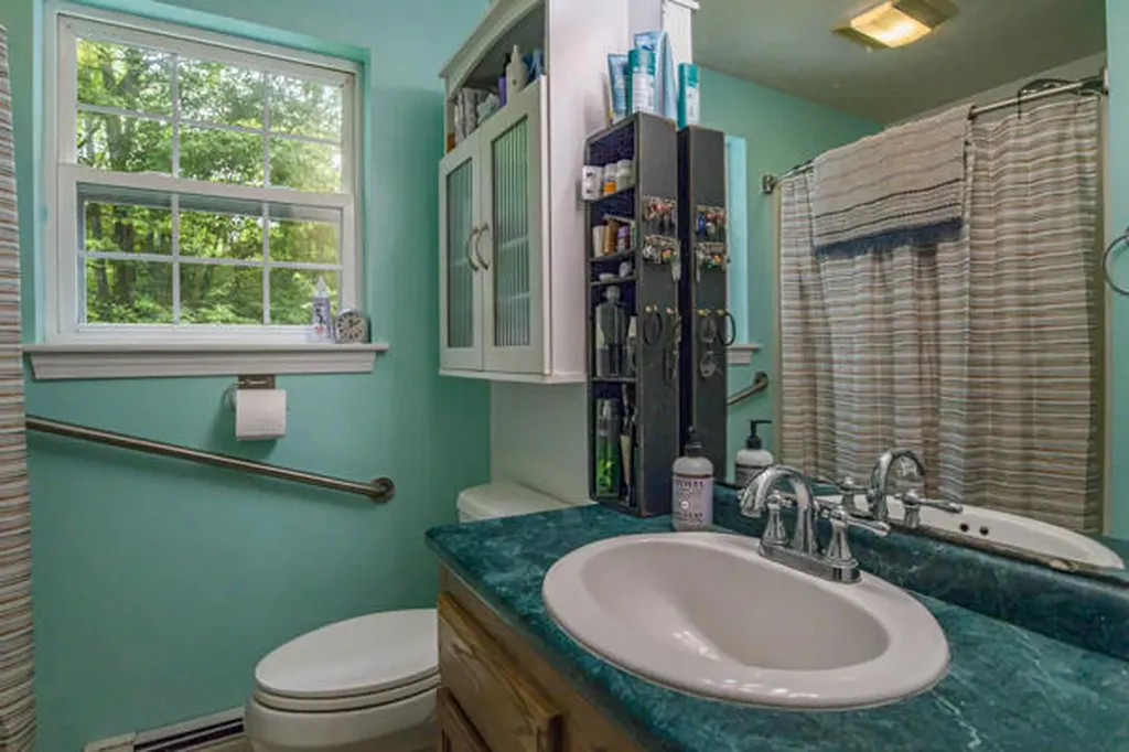 644 Townhouse Road Waterboro ME 04030
