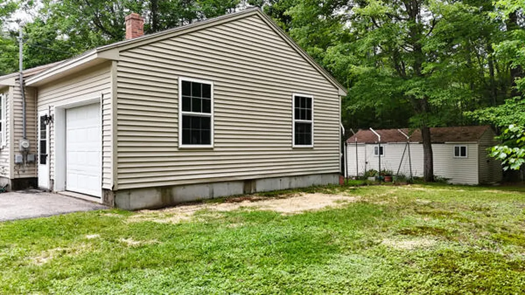 644 Townhouse Road Waterboro ME 04030