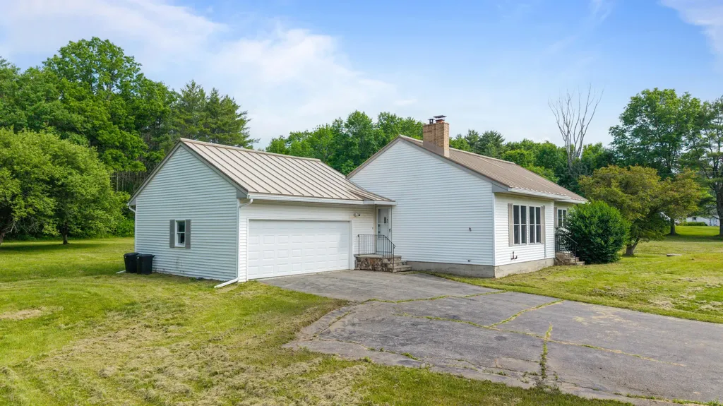 28 N Main Street Burnham ME 04922