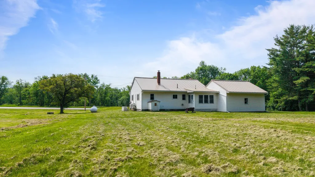 28 N Main Street Burnham ME 04922