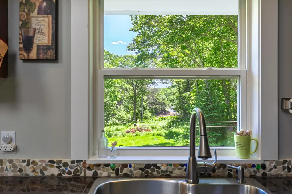 766 Pleasant Point Road Cushing ME 04563