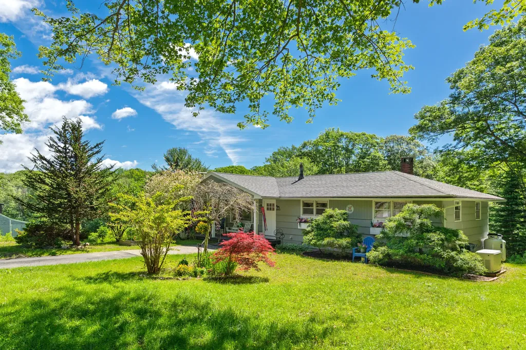 766 Pleasant Point Road Cushing ME 04563