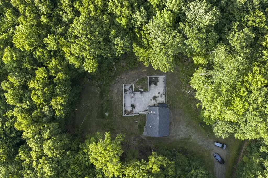 16 Lovejoy Lane Readfield ME 04355