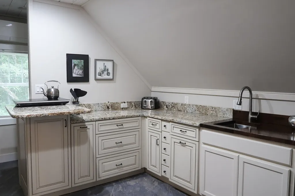 16 Lovejoy Lane Readfield ME 04355