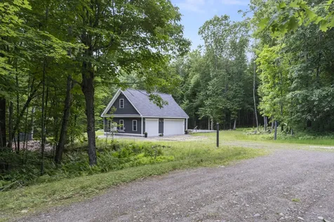 16 Lovejoy Lane Readfield ME 04355