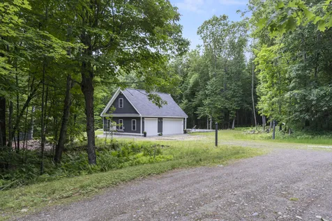 16 Lovejoy Lane Readfield ME 04355