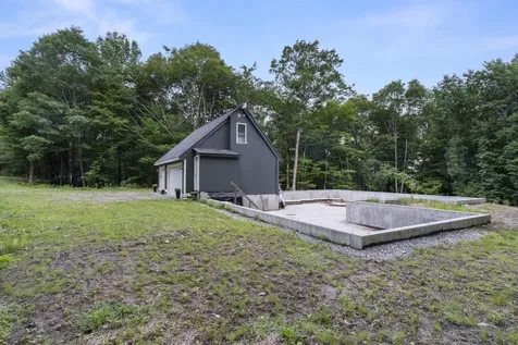 16 Lovejoy Lane Readfield ME 04355